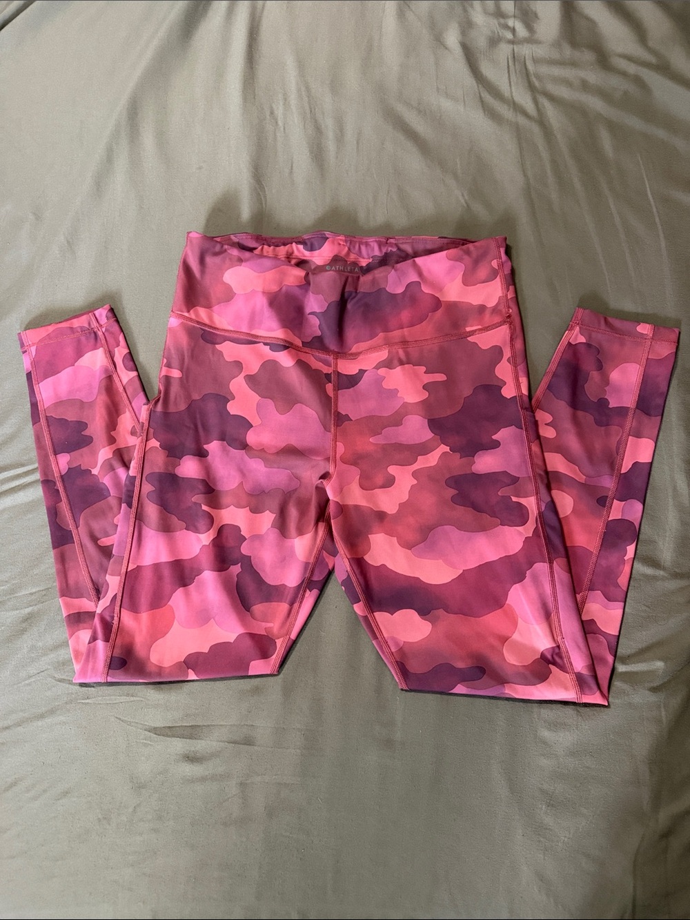 Athleta Pink Camo Leggings